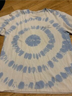 Simply Southern Light Blue & White Spiral Tie-Dye Tee